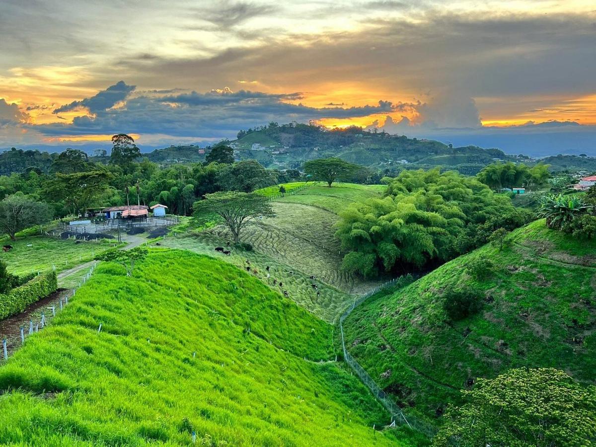 Ecohotel Guaduales Pereira Luaran gambar